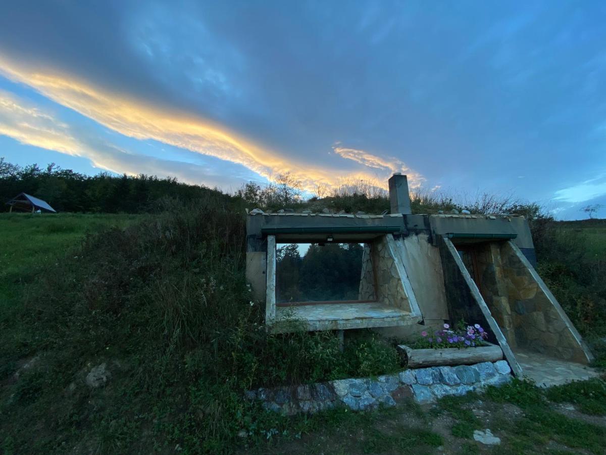Tara Place - Camp Rabrenovic โมจโคแวก ภายนอก รูปภาพ