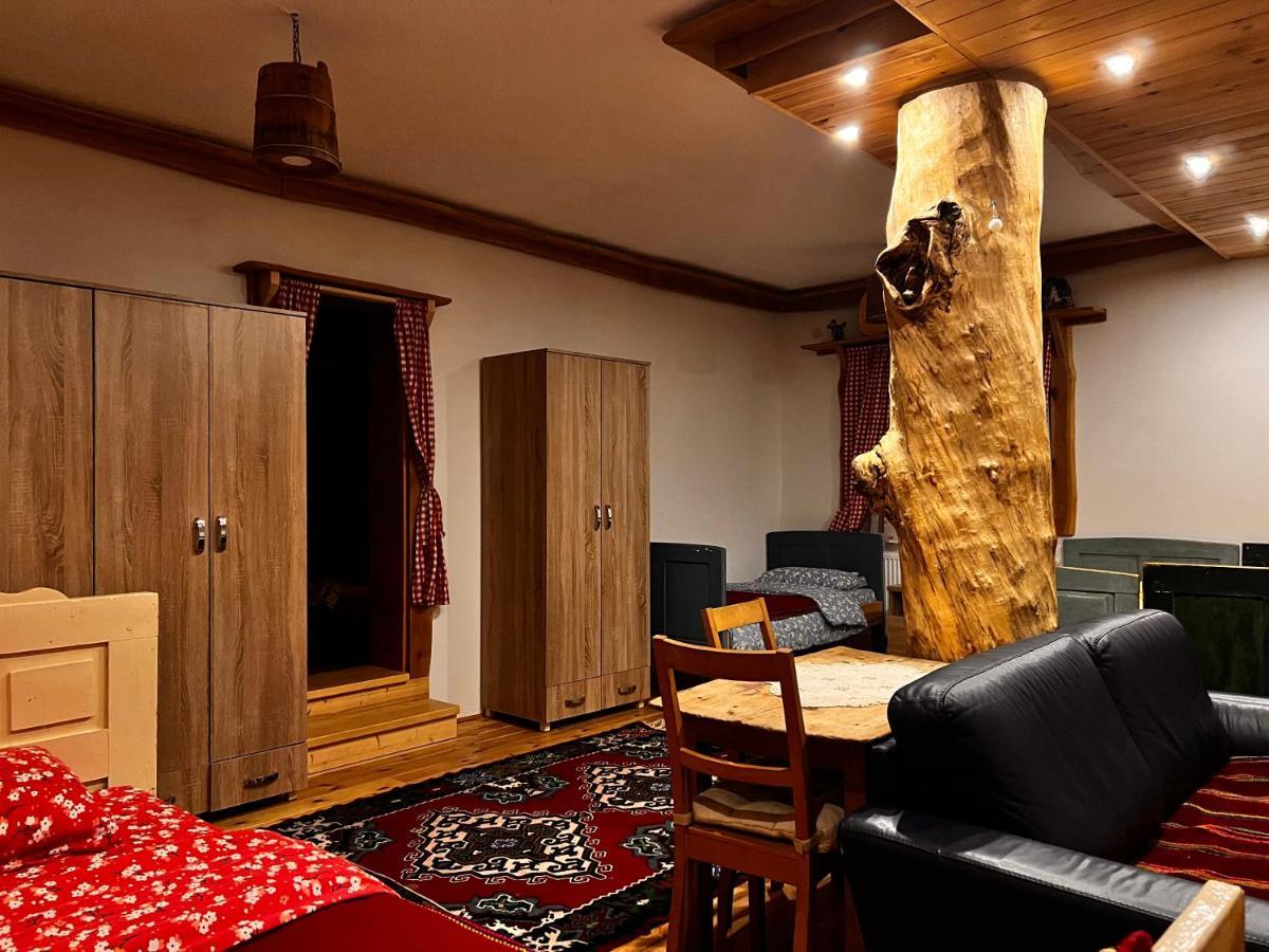 Tara Place - Camp Rabrenovic โมจโคแวก ภายนอก รูปภาพ